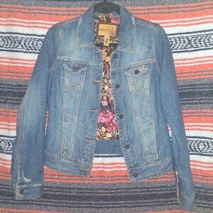 Hollister Blue Jean Jacket with beautiful flower print lining